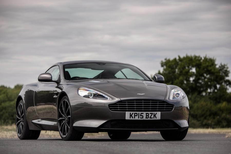  Aston Martin DB9 GT 2015 года  (UK) (фото 11 из 20)